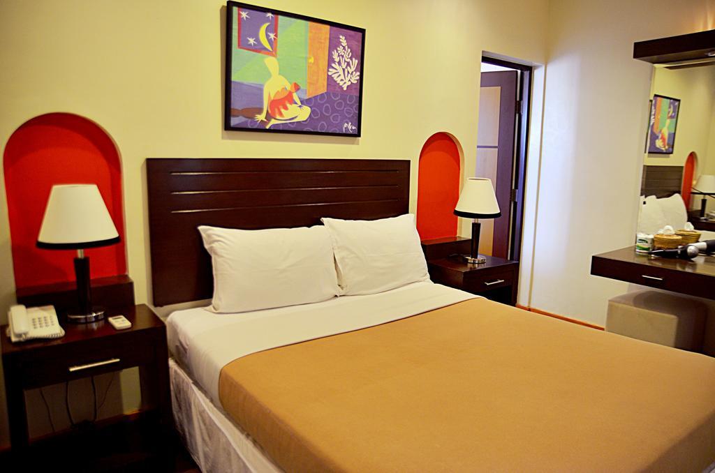 Thunderbird Resorts - Poro Point San Fernando City  Exterior foto