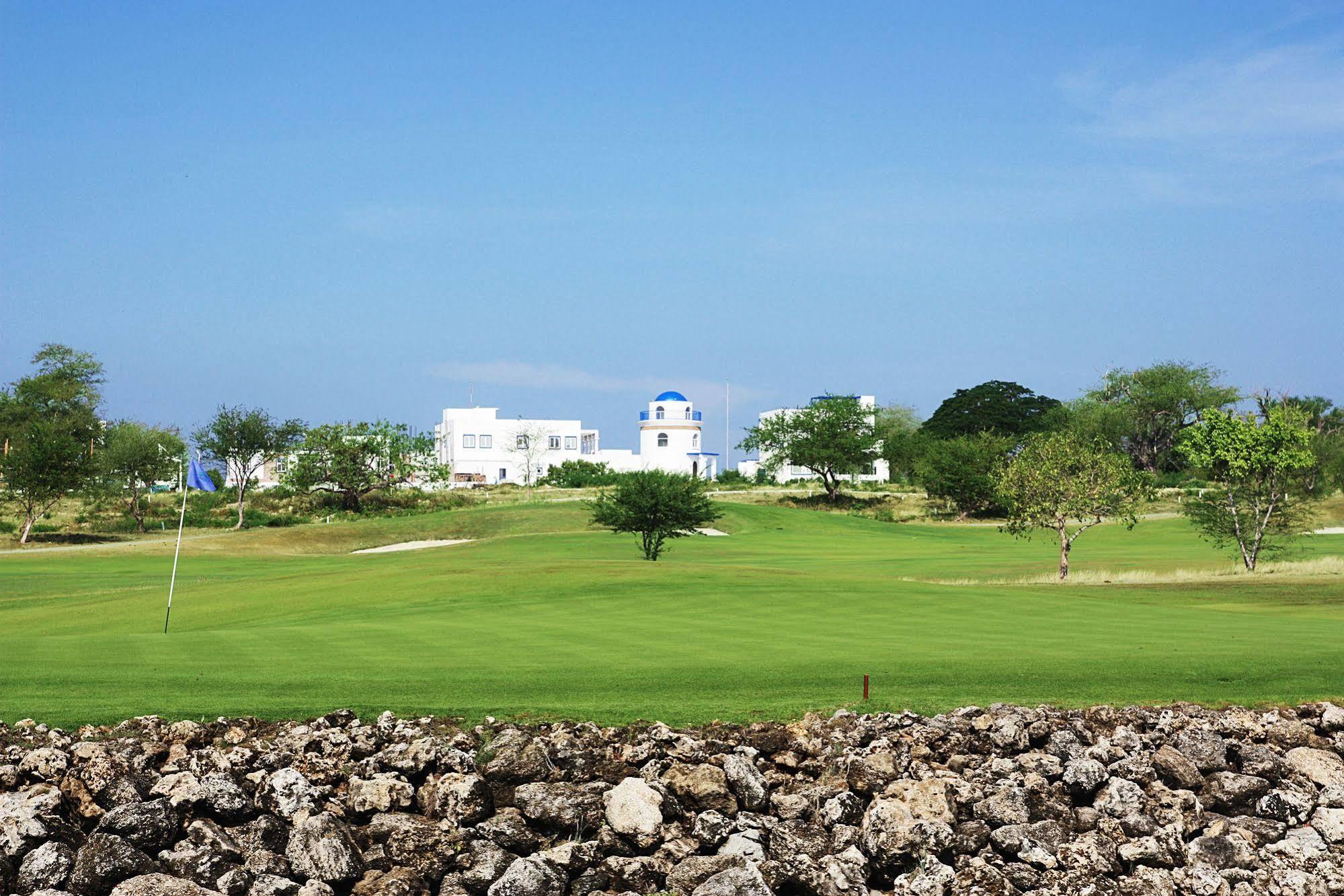 Thunderbird Resorts - Poro Point San Fernando City  Exterior foto